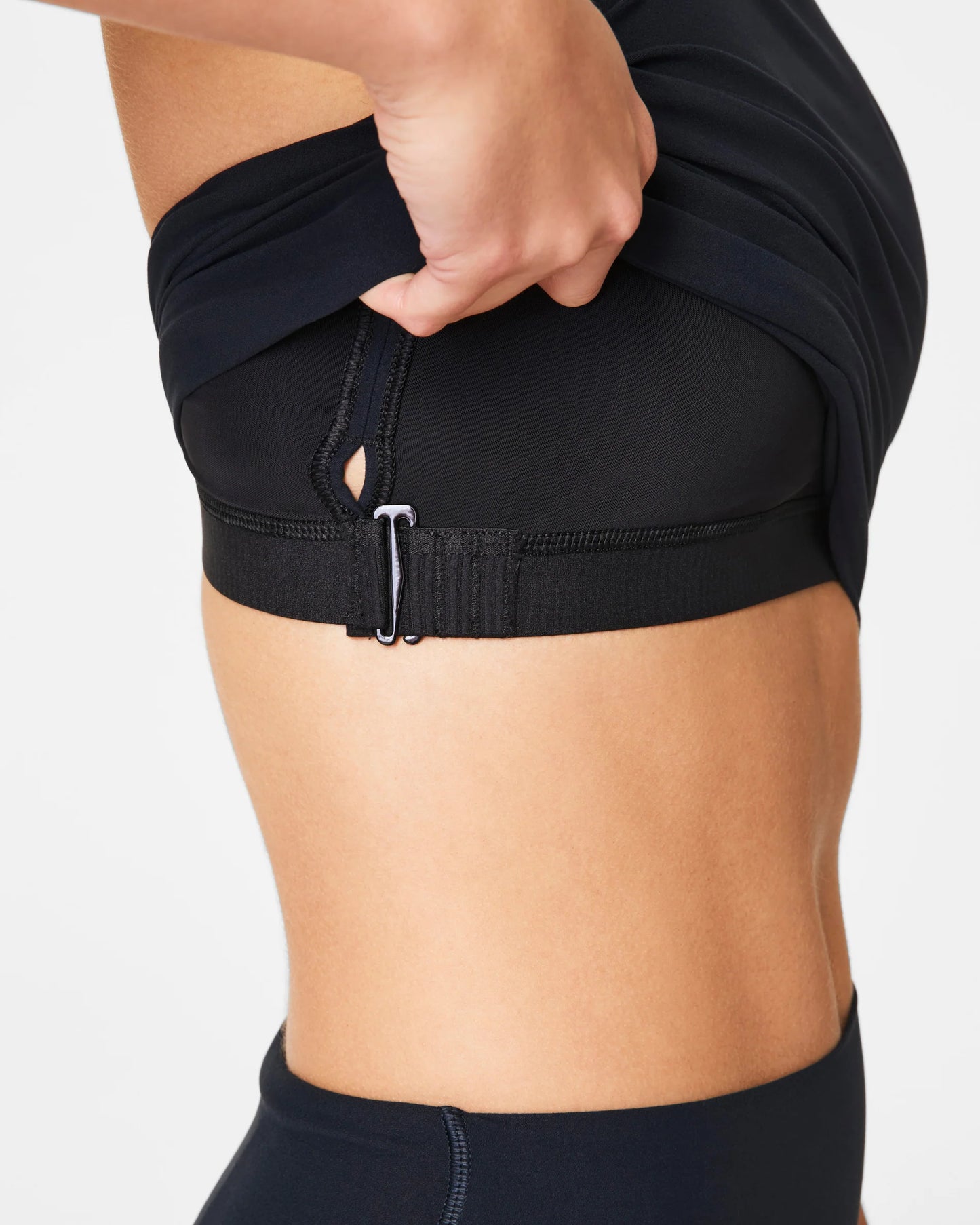 Spanx OnForm Be High Neck Shelf Tank