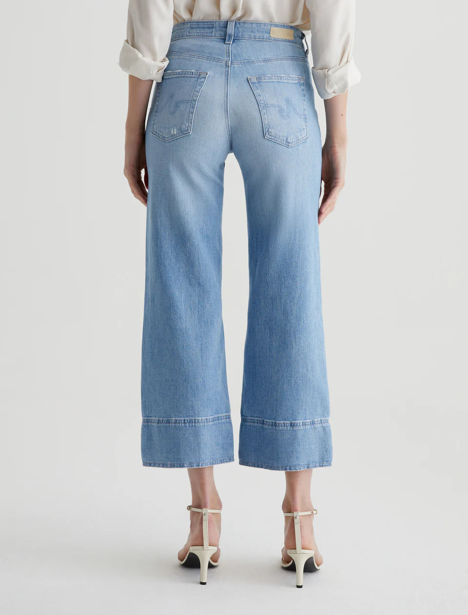 AG Women's Mid-Rise Saige Wide Leg Crop