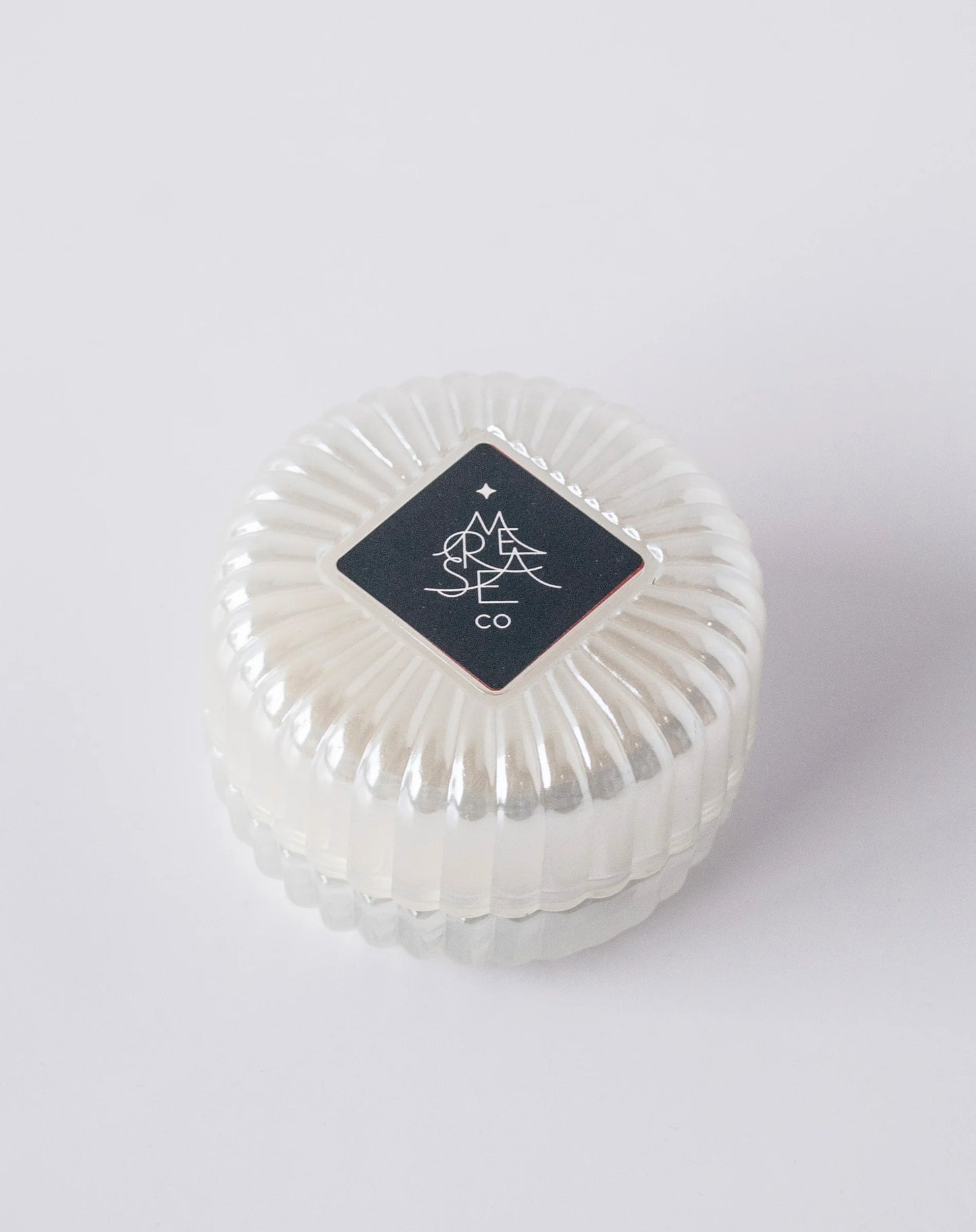 Mersea Fireside Flannel Bauble Glass Candle