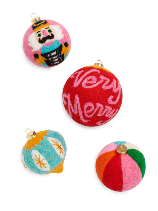Shiraleah Verry Merry Ornament