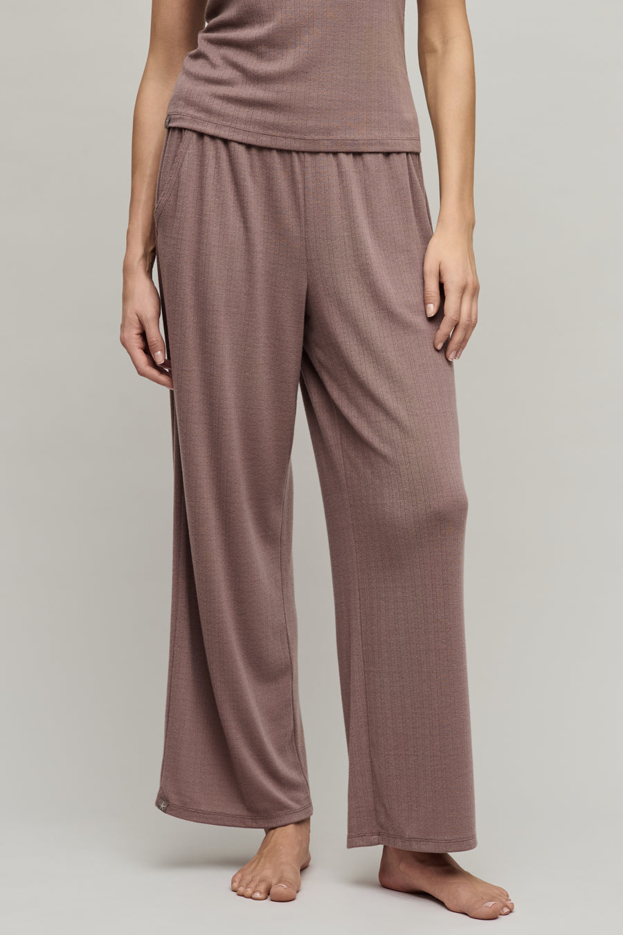Barefoot Dreams Pointelle Rib Pant With Scallop Trim