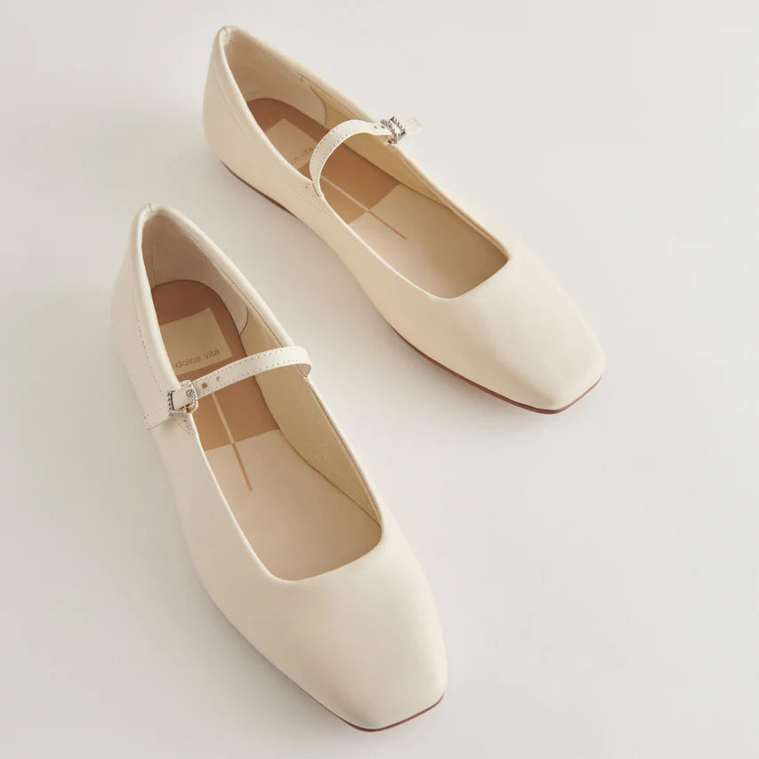 Dolce Vita Reyes Ballet Leather Flat