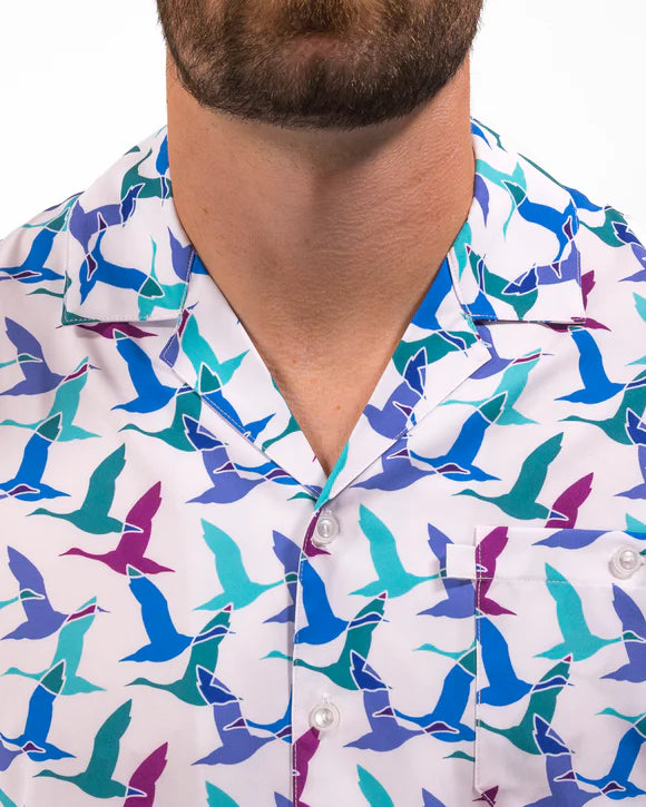 Waggle Men's Flying V Button-Down Camp Shirt