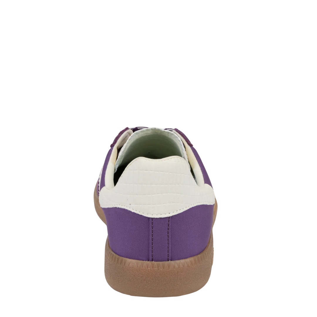 Consolidated Shoe Co. Back 70 Ghost Sneakers