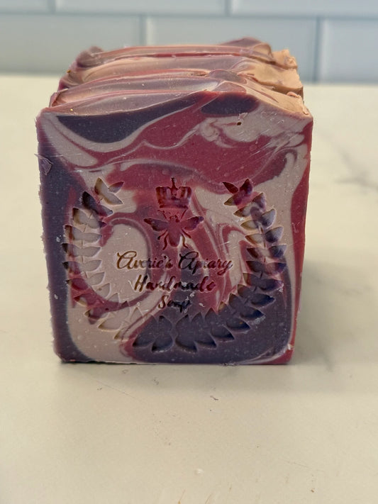 Averie's Apiary Forget Me Not Soap Bar