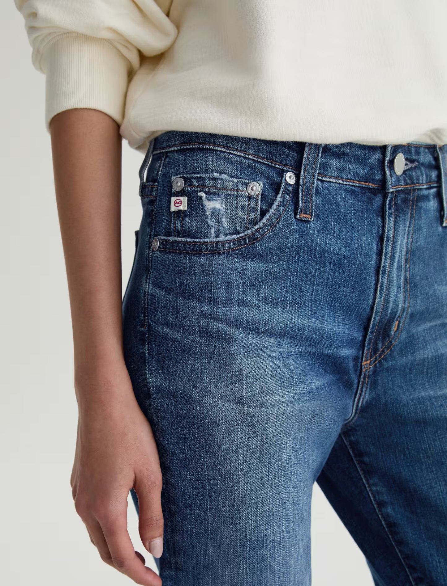 AG Mari Crop Jean Mid-Rise Slim Straight | 15 Years Prague