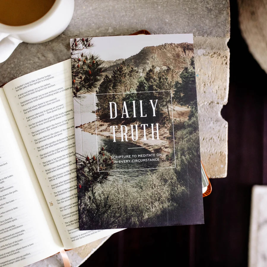 Daily Grace Co. Daily Truth - Men
