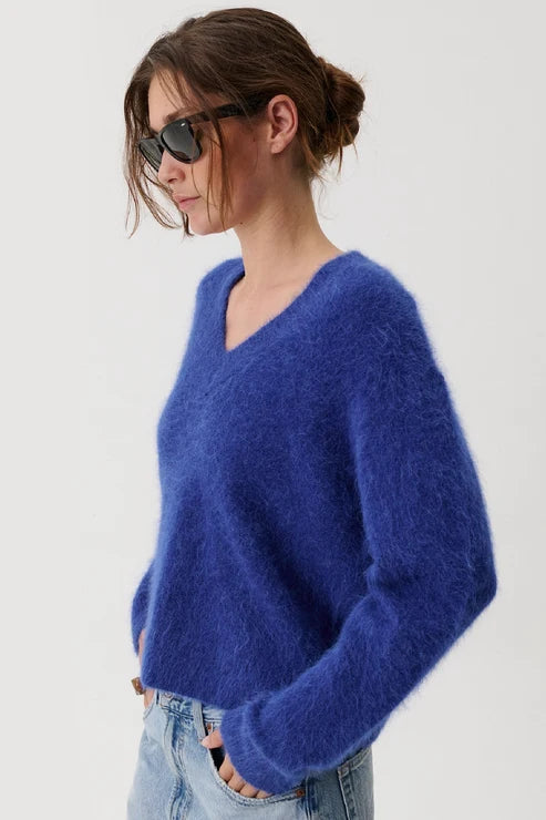 Pistola Kit V-Neck Pullover Sweater - Sapphire