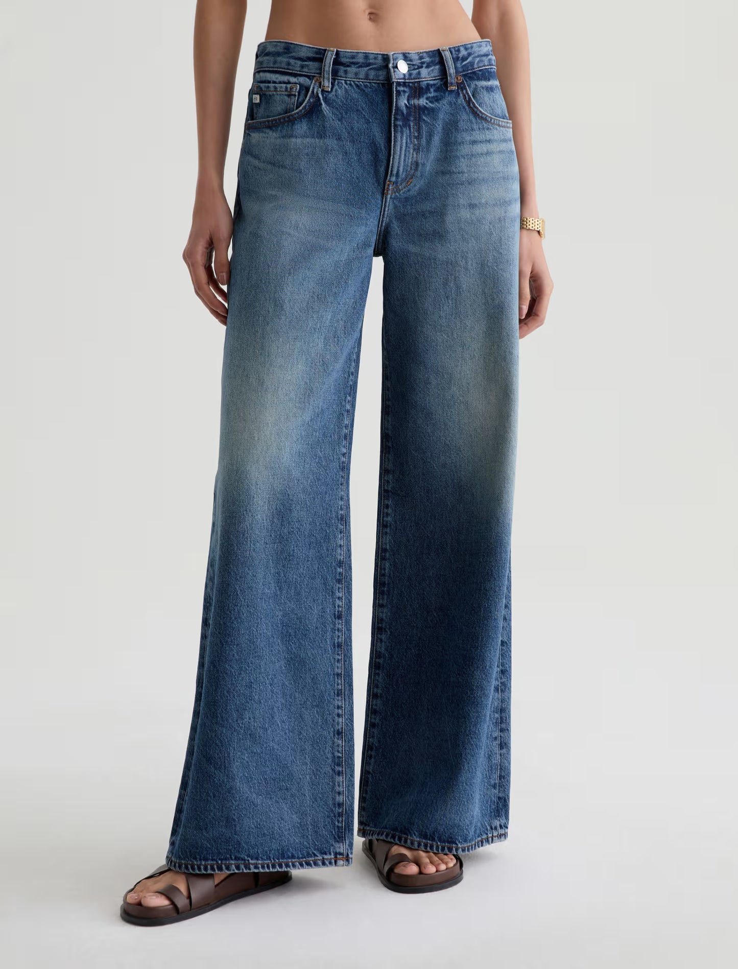 AG Saige Wide Leg Jean Mid-Rise Fit- Nostalgia