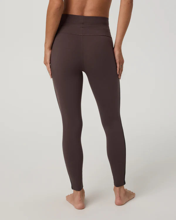 Vuori Daily Track Legging