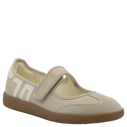 Back 70 Aya Ballet Sneaker In Beige Milk