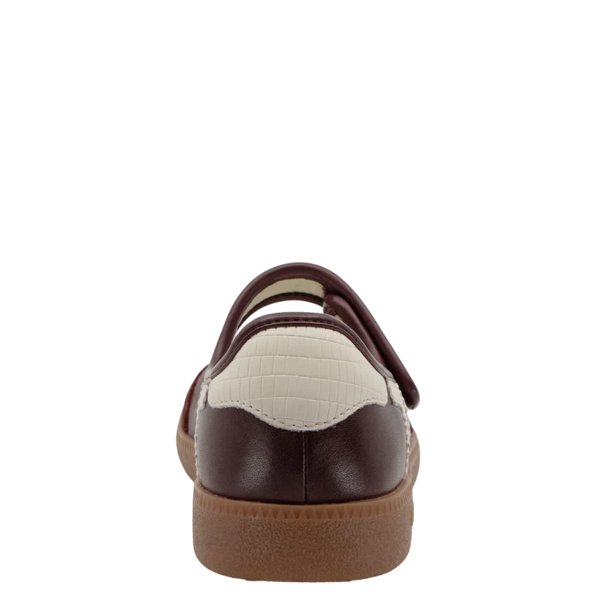 Back 70 Aya In Wine Milk Sneakerina