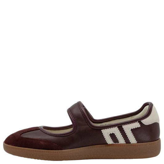 Back 70 Aya In Wine Milk Sneakerina