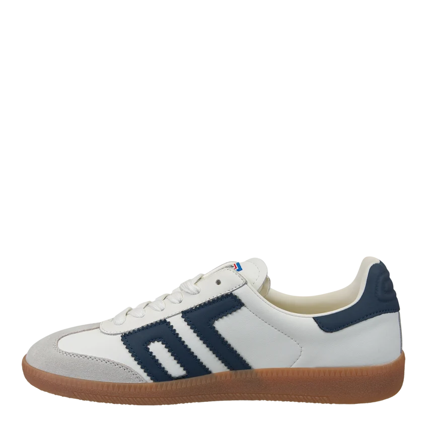 Back 70 Cloud In Navy Sneakers