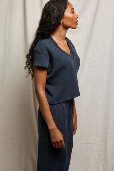 PerfectWhiteTee Jada Waffle Boxy V-Neck