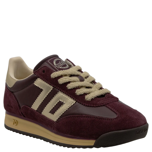 Back 70 Jogger W26 In Wine Gold Sneakers
