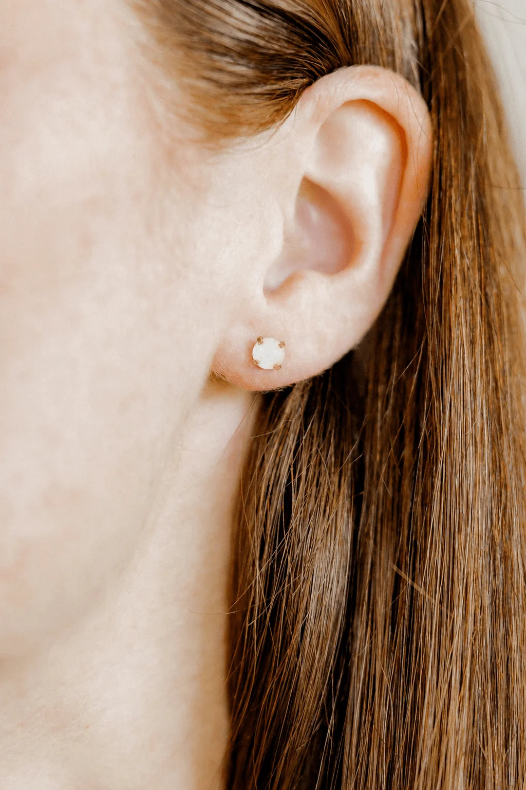 Linny Co. Screwback Stud Earrings - Venus Opal White