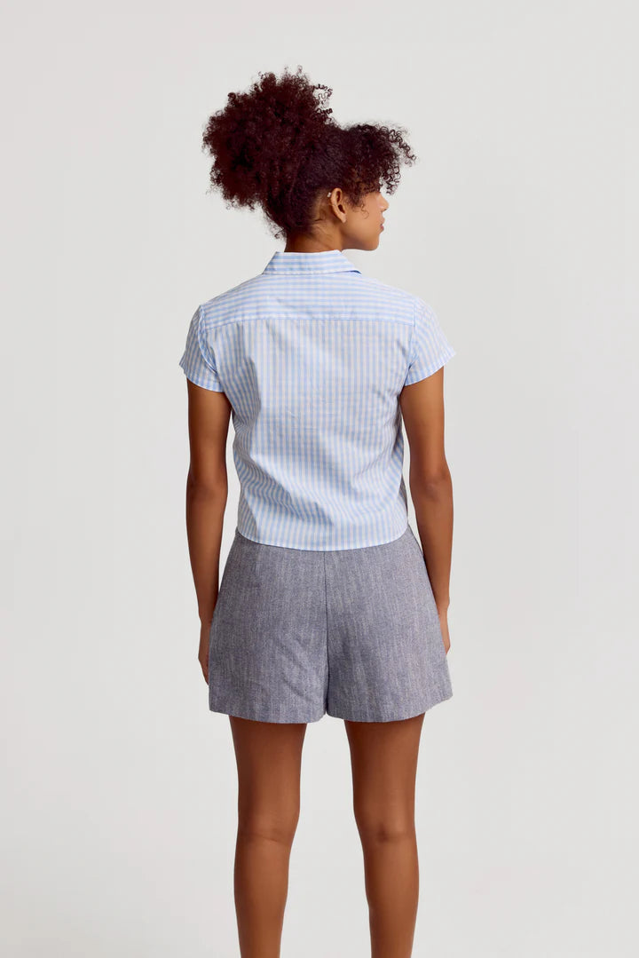 The Shirt The Boxy Short Sleeve Cropped Shirt